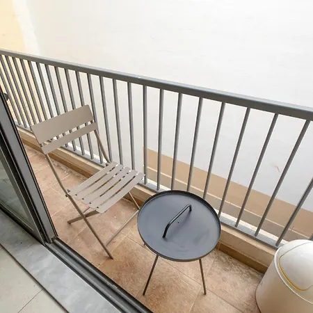 Paceville 1br In St Julians With Ac And Wifi By 360 Estates