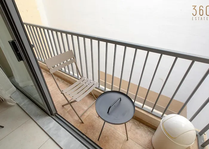 Paceville 1br In St Julians With Ac And Wifi By 360 Estates