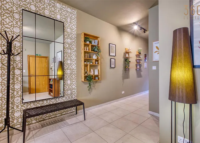 Paceville 1br In St Julians With Ac And Wifi By 360 Estates San Julián
